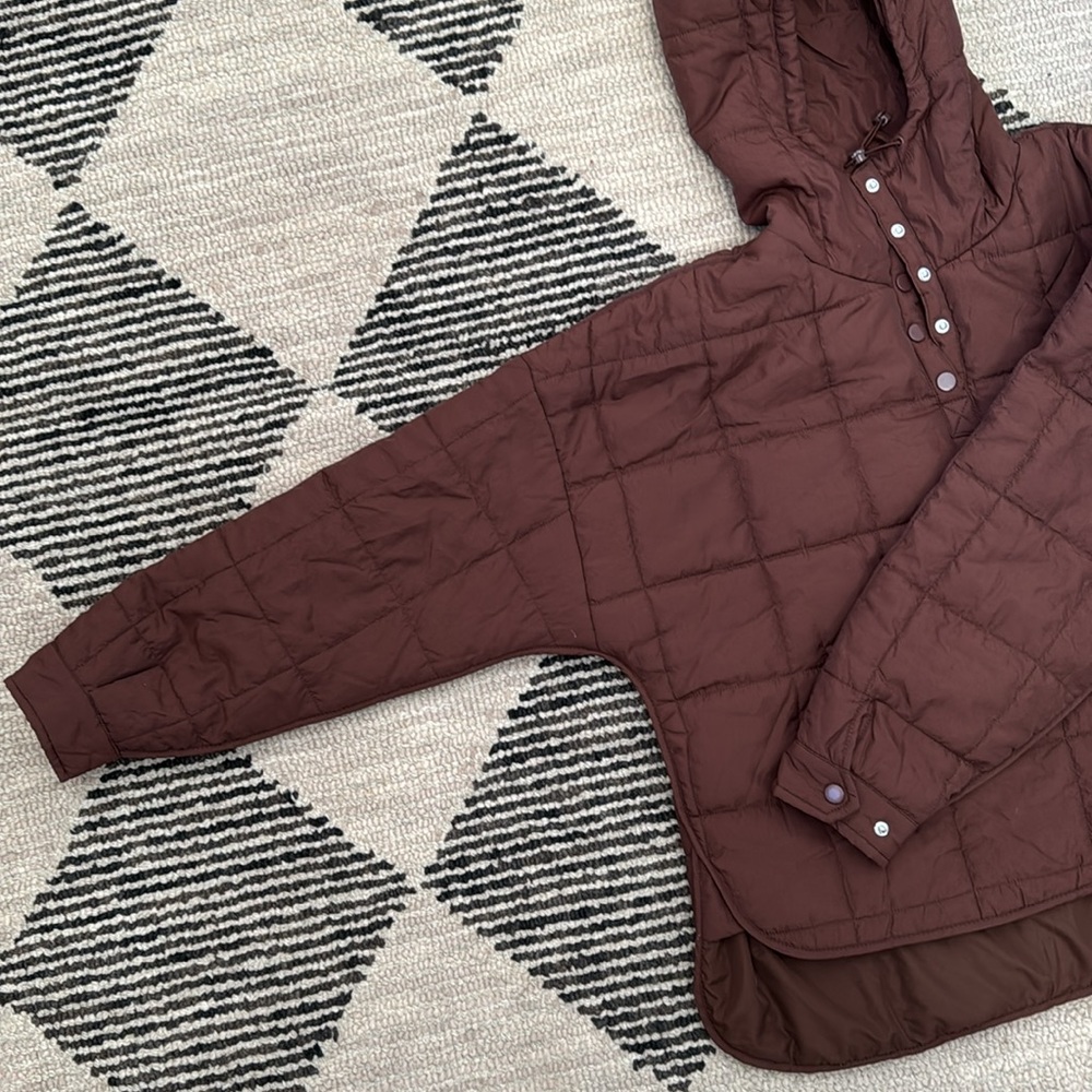Quilted Packable Puffer Jacket - Picture 5 of 6